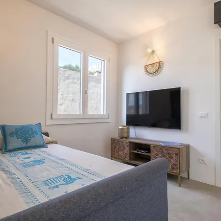 Natalia By Interhome *